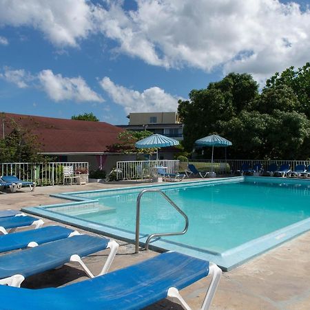 Beach Condos -Montego Bay Club Beach Resort ภายนอก รูปภาพ