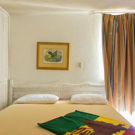 Beach Condos -Montego Bay Club Beach Resort ภายนอก รูปภาพ