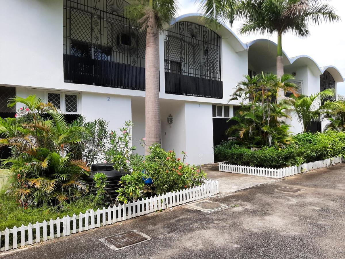 Beach Condos -Montego Bay Club Beach Resort ภายนอก รูปภาพ