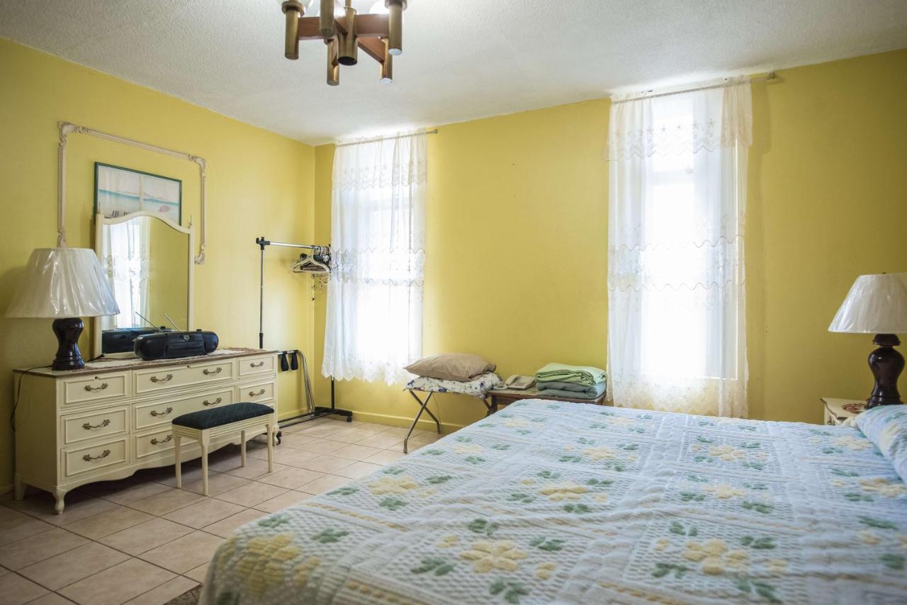 Beach Condos -Montego Bay Club Beach Resort ภายนอก รูปภาพ