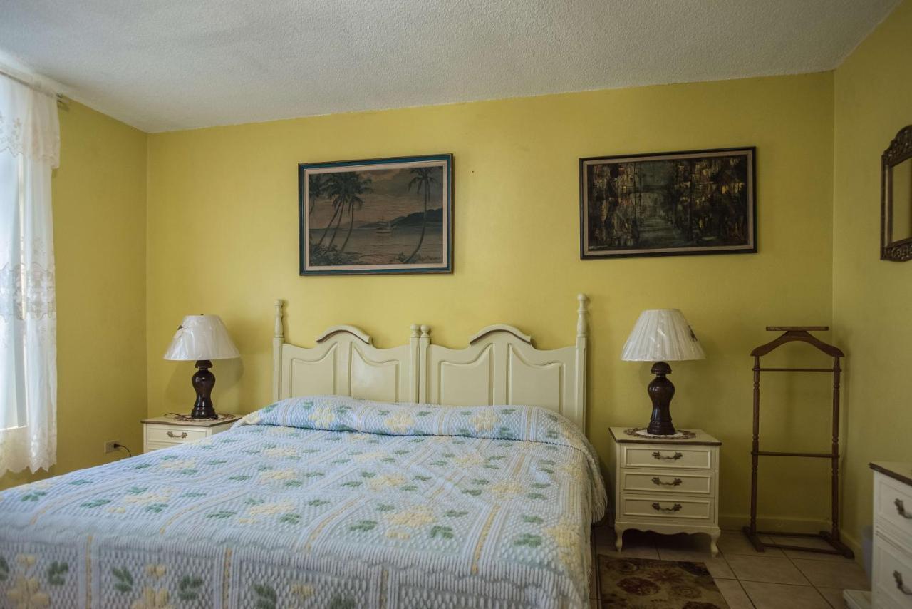 Beach Condos -Montego Bay Club Beach Resort ภายนอก รูปภาพ