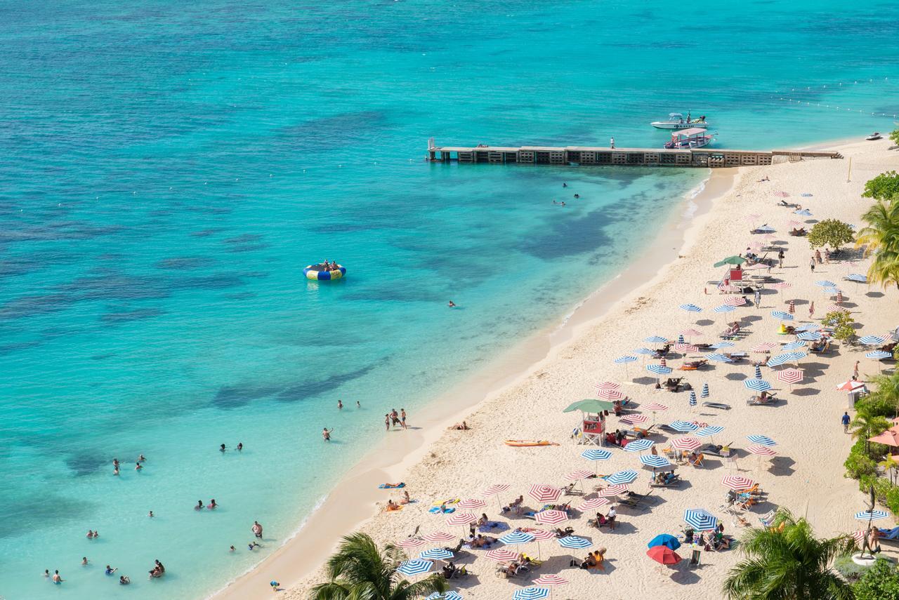 Beach Condos -Montego Bay Club Beach Resort ภายนอก รูปภาพ